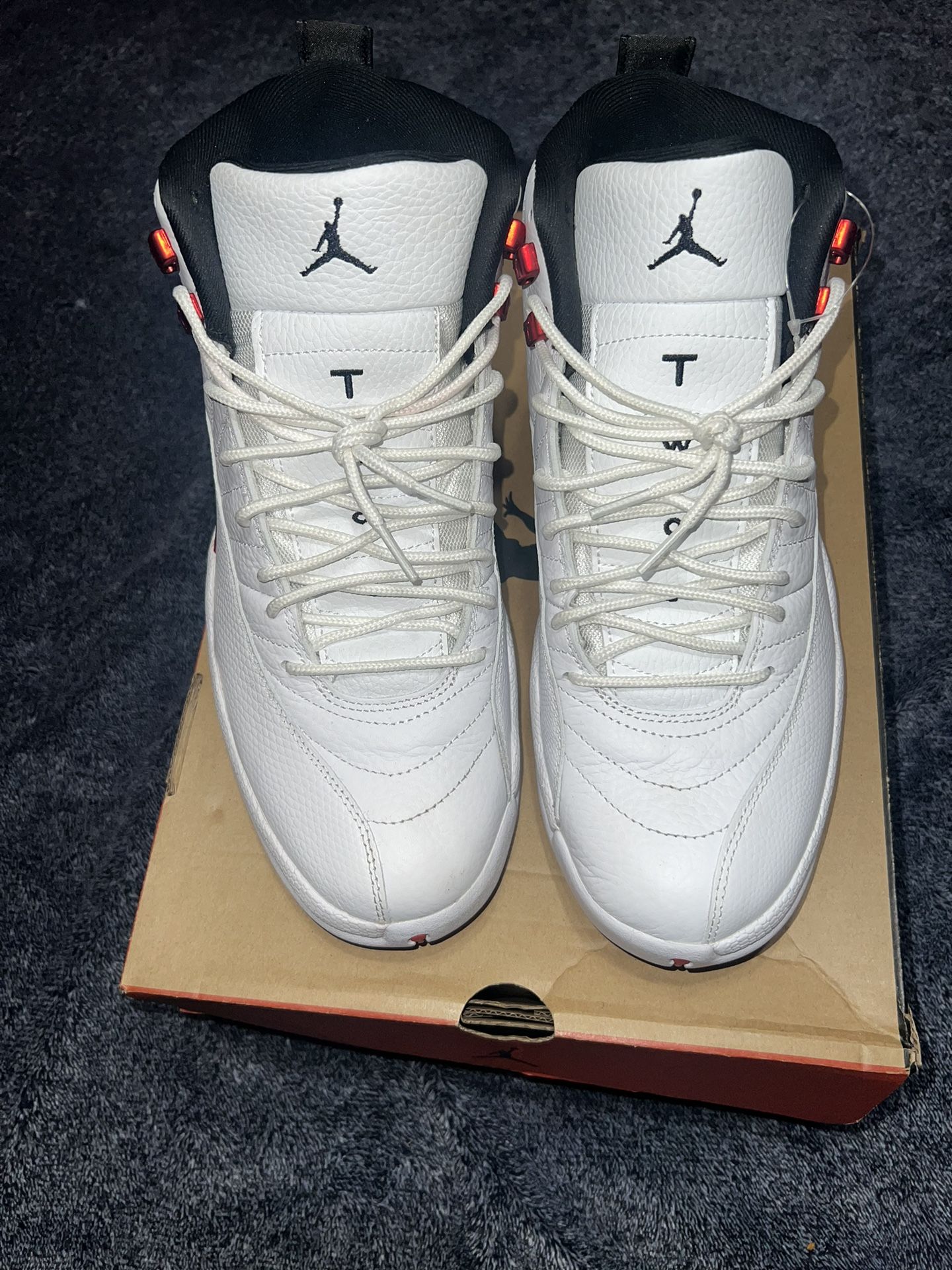 Jordan 12 