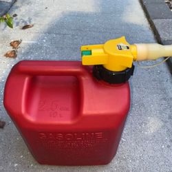 2.5 Gallon No Spill Gas Can