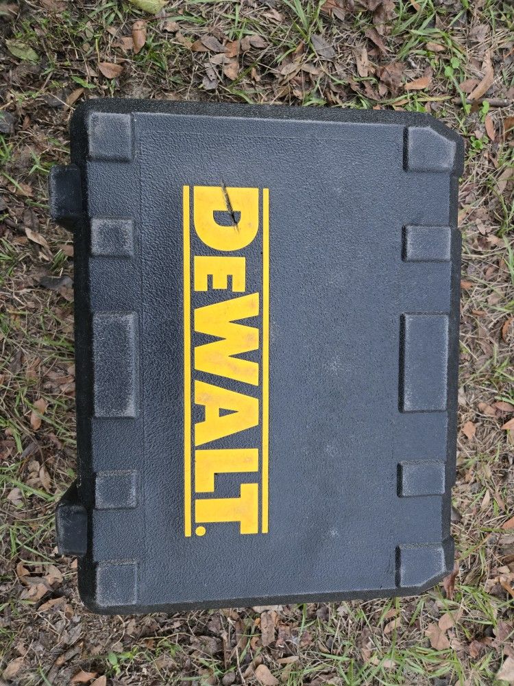 Dewalt Circular Saw
