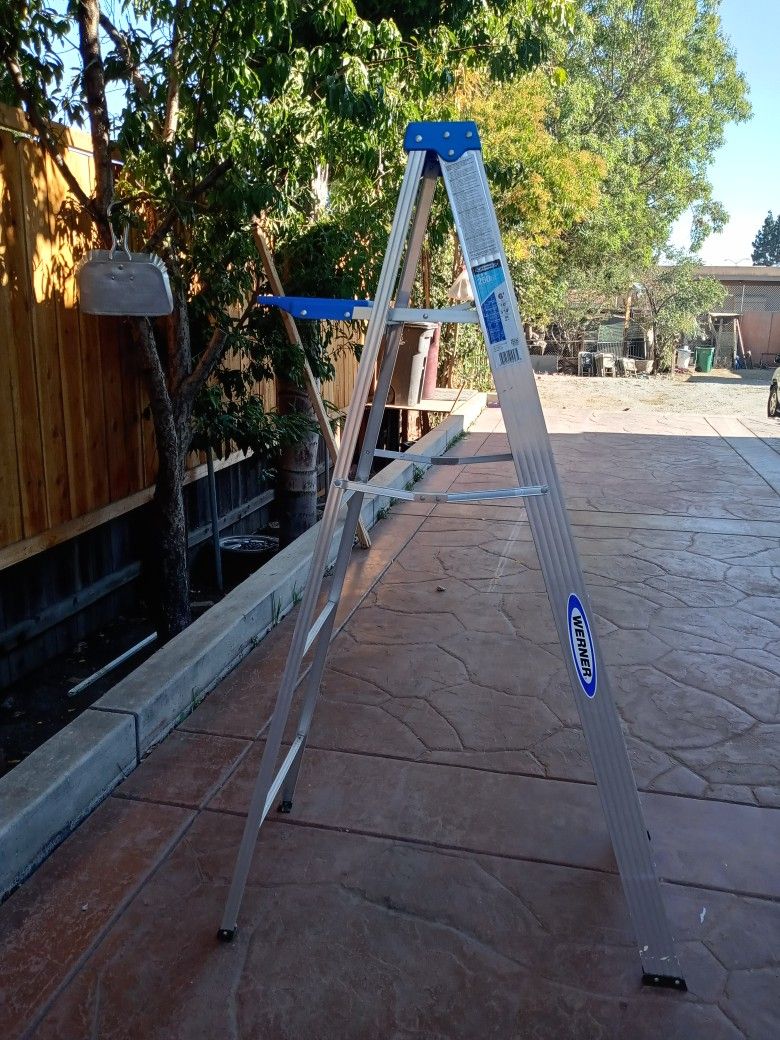 Brand New Aluminium Werner Ladder 6 Ft