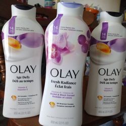 Tres Body Wash Por $18