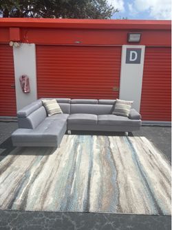 Free delivery, gray sectional