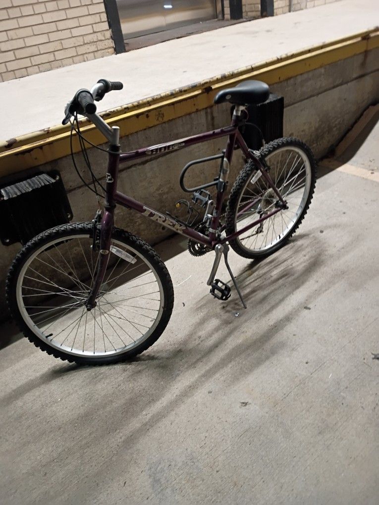 Trek 800 Sport 26inch Bike