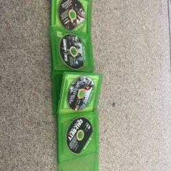 Downloadable On Xbox One: Call Of Duty Modern Warfare Disc,Rainbow Six Siege Disc, Battlefield 4 Disc, and Call Of Duty Black Ops 3 Disc