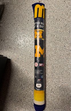 Michigan Wolverines Tufted Rug 39" x 59"