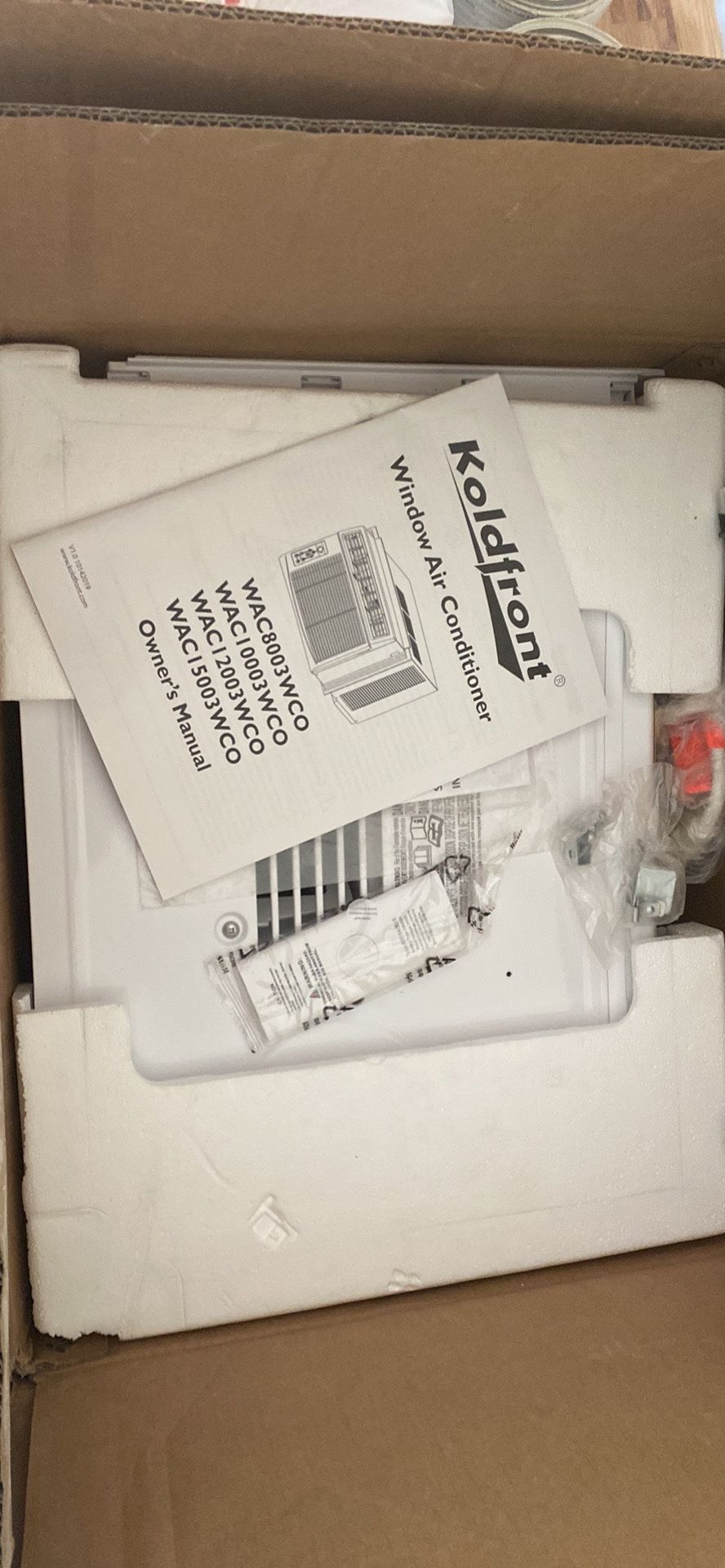 Koldfront WAC8003WCO 8000 BTU 115V Window Air Conditioner