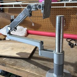 Humanscale Monitor Arm