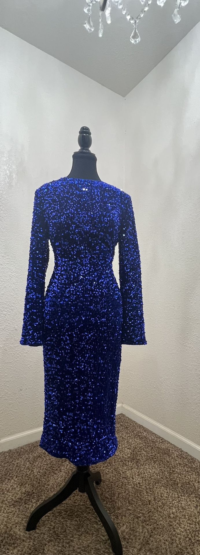 Blue Sequin midi Dress