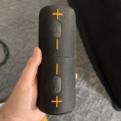 Splittable Speaker Bluetooth