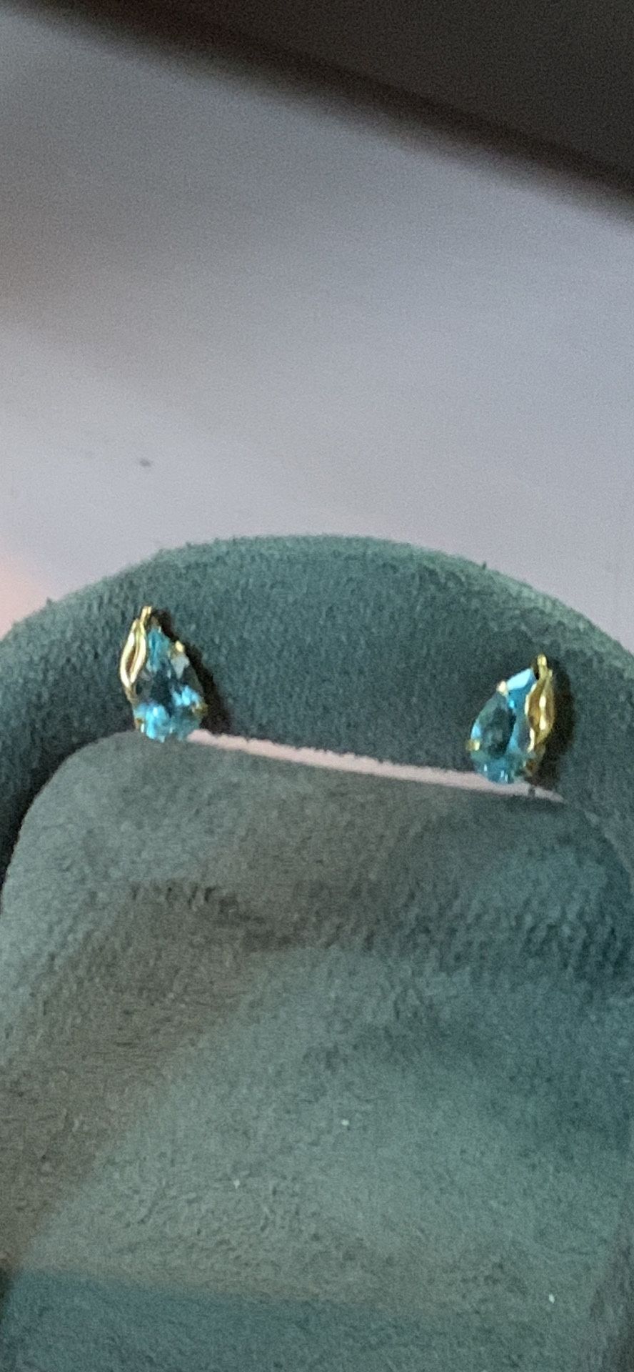 Yellow Gold Blue Topaz Earings