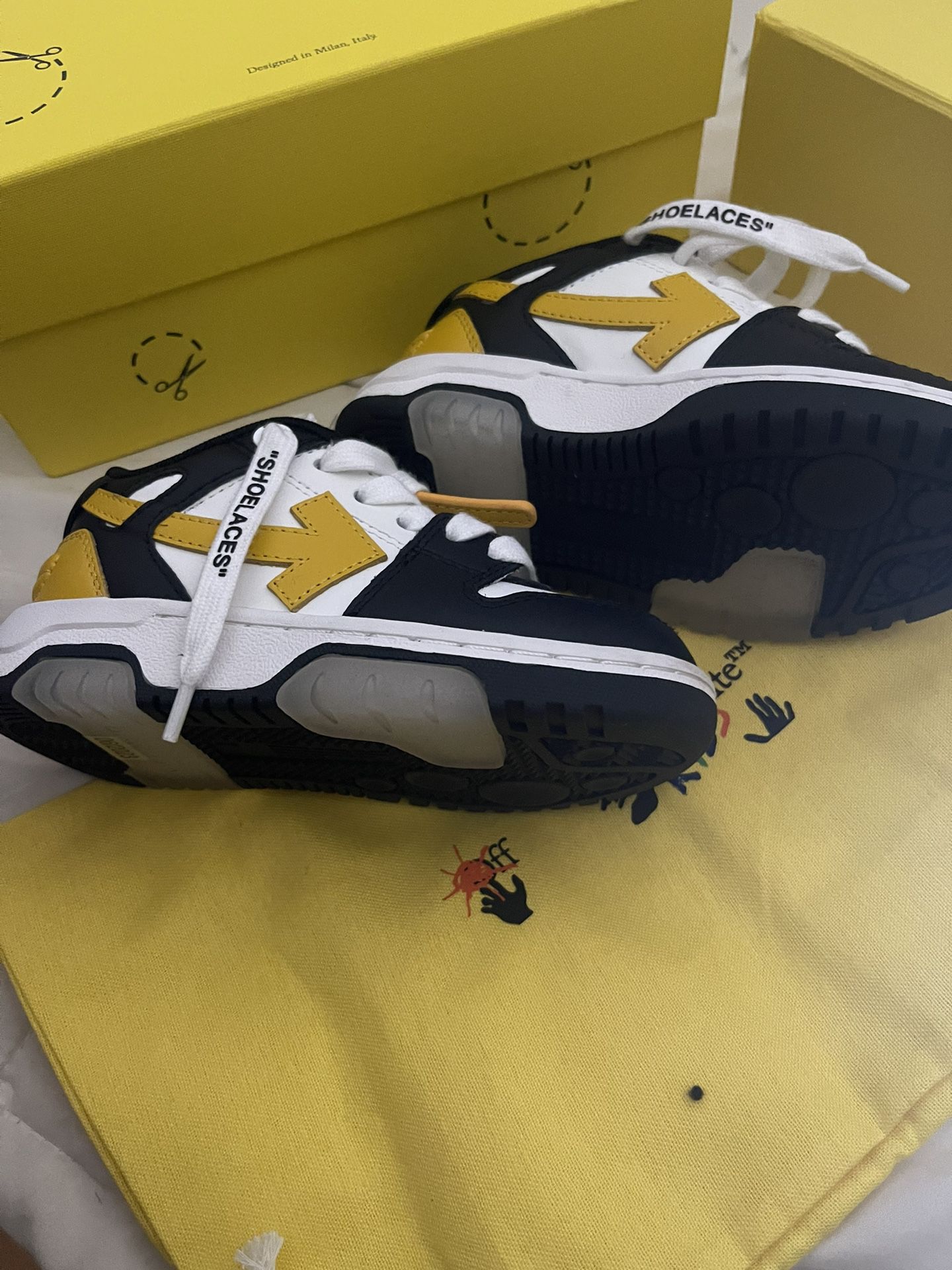 Toddler OFF WHITE SNEAKERS 