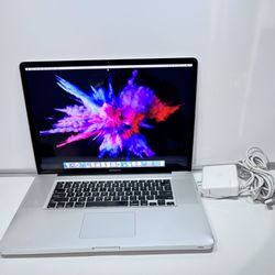 MacBook pro 17 inch 2010 2.6 GB ram 256GB ssd high sierra os
