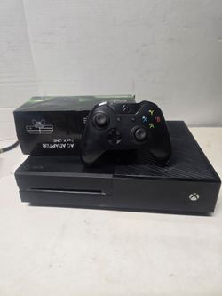 Xbox one console  with controller model 1540