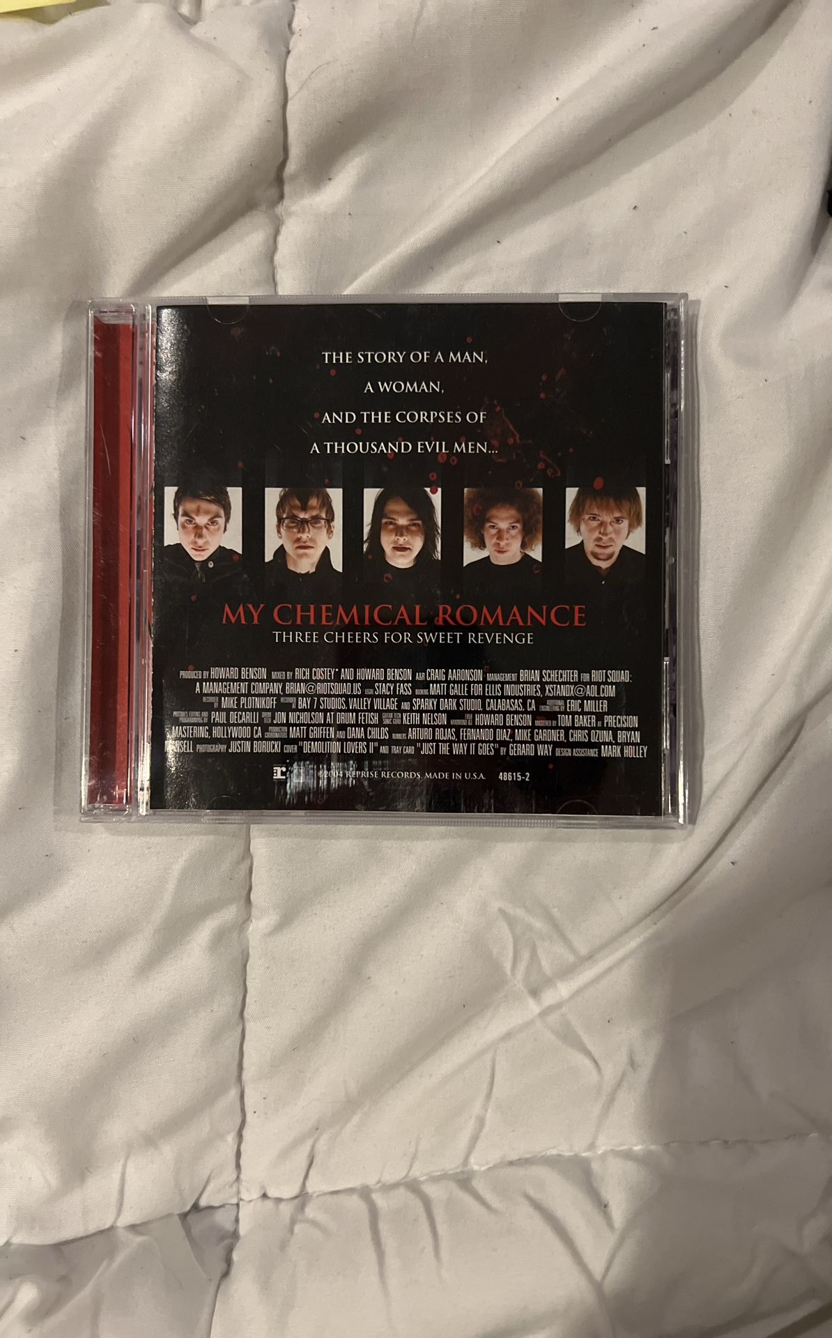 My Chemical Romance - Three Cheers For Sweet Revenge