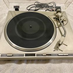 Pioneer Record Player