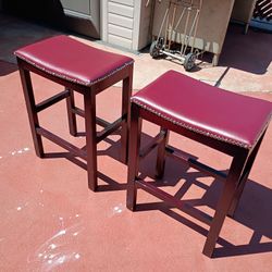 Stools Good Condition 