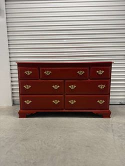 🚨Free Delivery NJ/NY Red Pepper Solid Wood - 7 Drawers