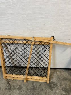 Kid or pet gate