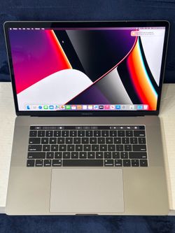 MacBook Pro 15 2019 i7/16gb Ram/256 gb ssd