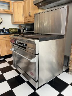 🔥 DCS Pro-Style 36" Gas Range with Griddle + FREE Range Hood! 🔥