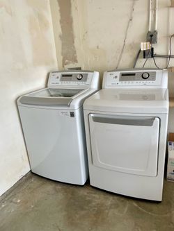 LG Washer And Dyer