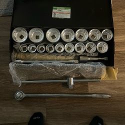 Pittsburgh Heavy Duty Socket Set Brand New 