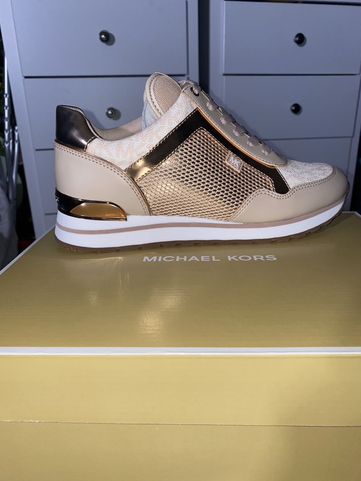 MICHAEL KORS Shoes MADDY TRAINER 