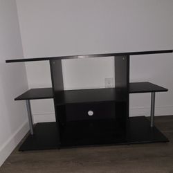 Tv Stand In Excellent Condition 