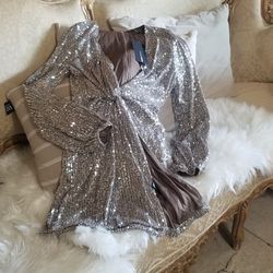 Party Dress (M) $10 New