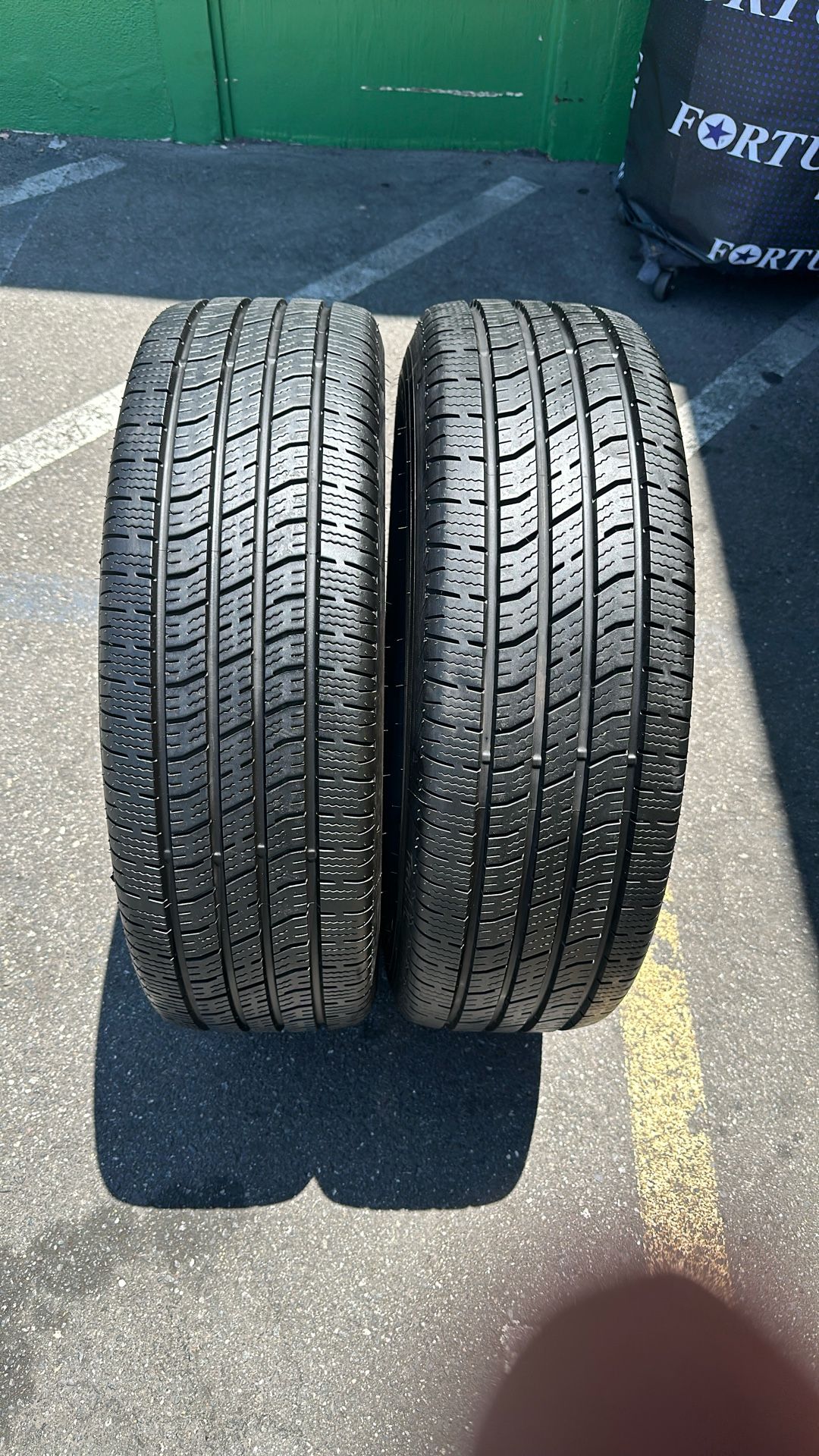 2 Used 245/70R17 Toyo Tires 245 70 17 80% Tread