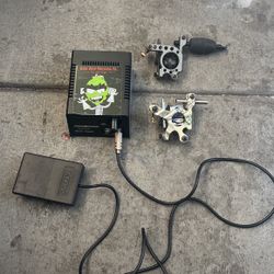 2 Tattoo Guns ,power Supply And Petal