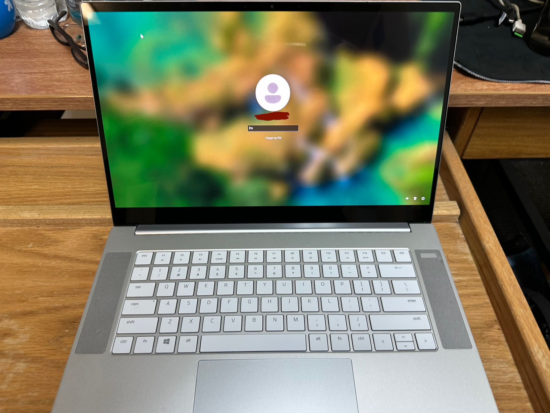 Razer blade 15 mercury white