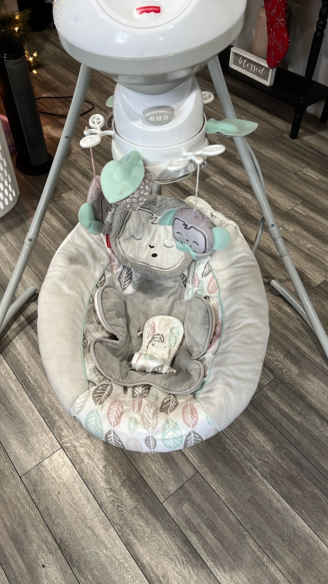 Baby Swing Fisher Price