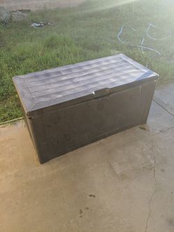 Moving SALE WEST PALMDALE ! EVERYTHING MUST GO