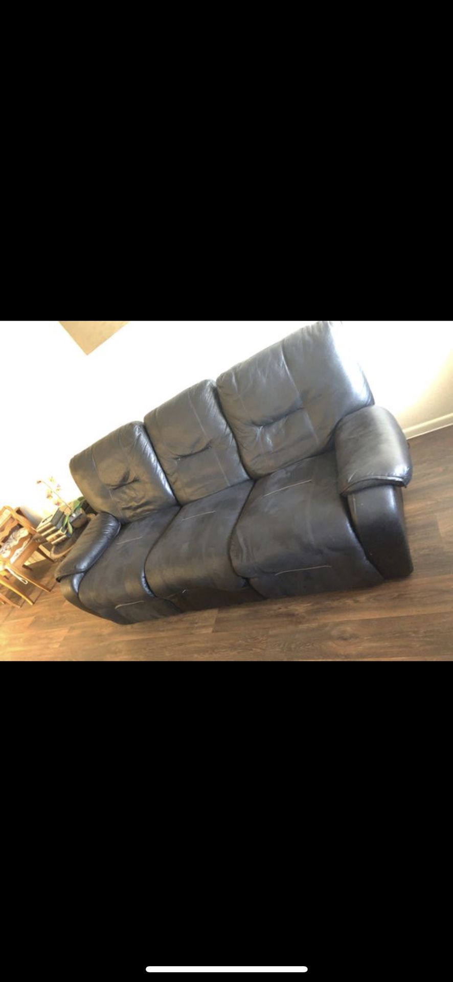 Black electric recliner couch