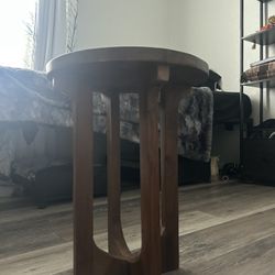 Round wooden table 