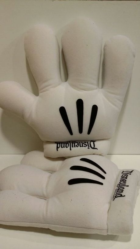 DISNEY MICKEY MOUSE ADULT GLOVES