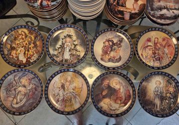 Sulamith Wulfing collectible plates
