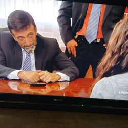 Sony BRAVIA 40 Inch tv