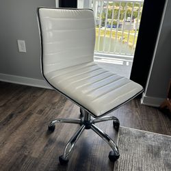 Adjustable White Office Chair 