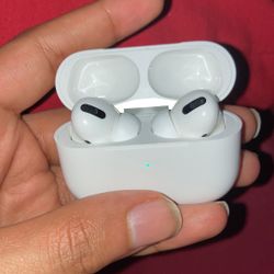 Apple Airpods