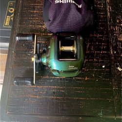 Shimano Bantam Curado CU-200