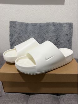 Nike Calm Slides “Sail/White” Size 10 Men / 11.5 Women