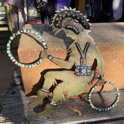 Exquisite Metal Dancer Pieces