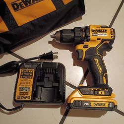 DeWalt Brushless Drill With Battery & Charger + Bag.