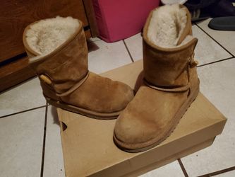 Ugg boots size 3