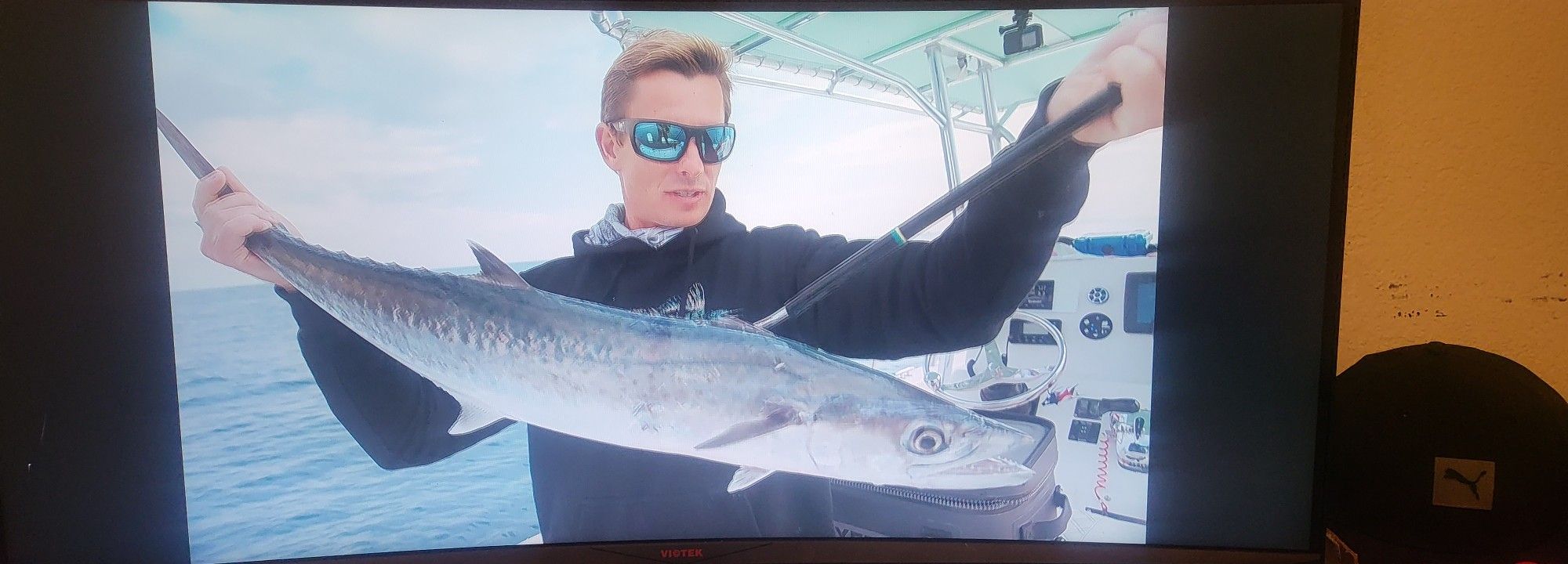 Viotek Gaming Montior 200hz