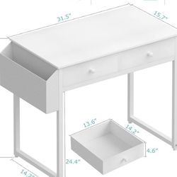 White Study Desk With Drawers In Excellent Condition 