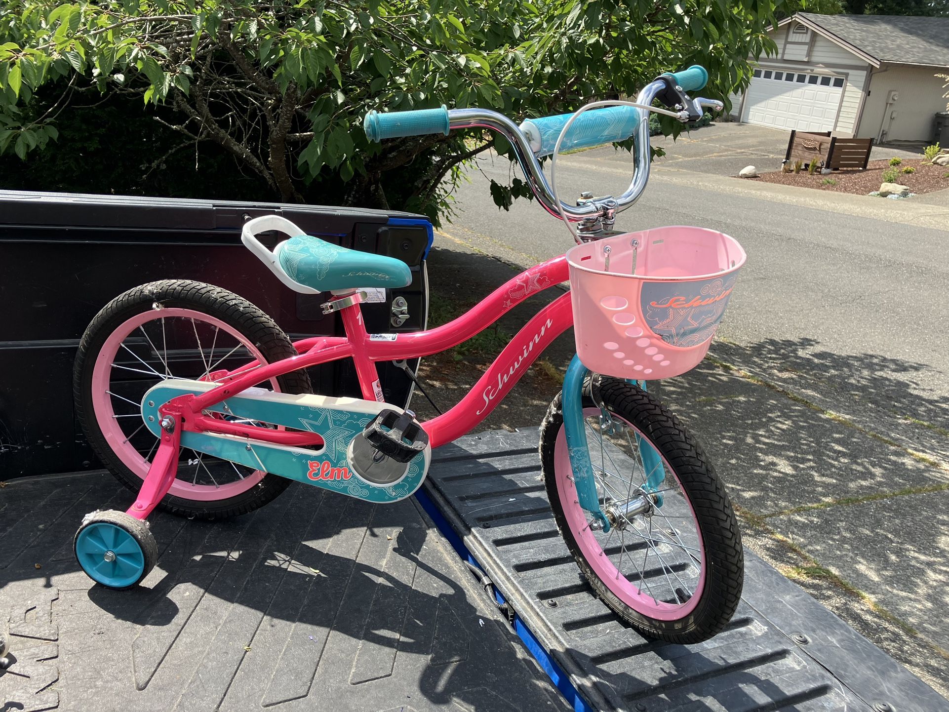 Child Kid Children Bike 16” Wheels With Training Wheels Bicycle Tricycle Trike in Good Condition