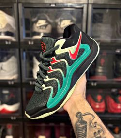 Nike KD17 “Easy Money Sniper”